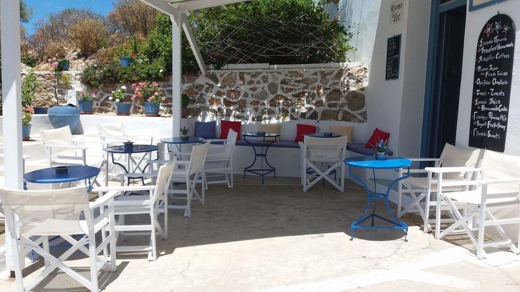 Artemis Rooms Folégandros Esterno foto